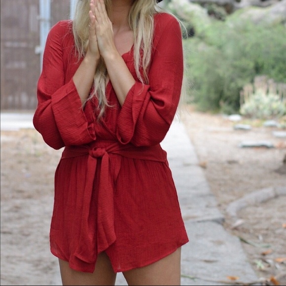 Bell Sleeve Romper(last one med) - Picture 4 of 4
